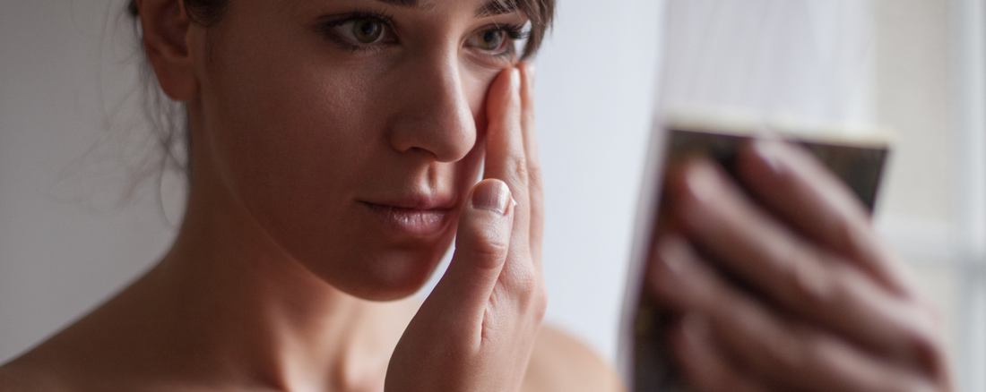 Comment apaiser une peau sensible naturellement (causes + routine + ingrédients à éviter)