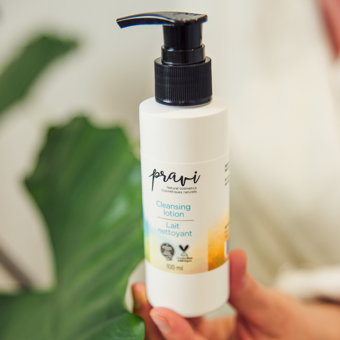 Cleansing milk